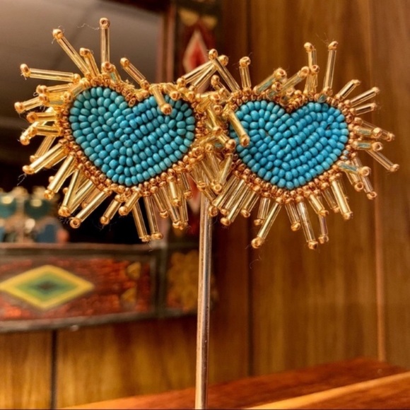 Felt Back Seed Beaded Heart Earrings in Turquoise - Picture 2 of 7